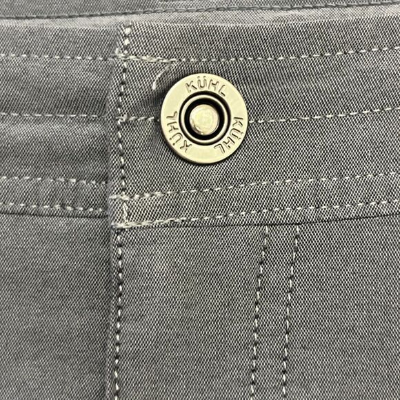 Kuhl Women's Dark Grey Snap Zipper Shorts With Zipper Drawstrings-Size 8 - Picture 2 of 11